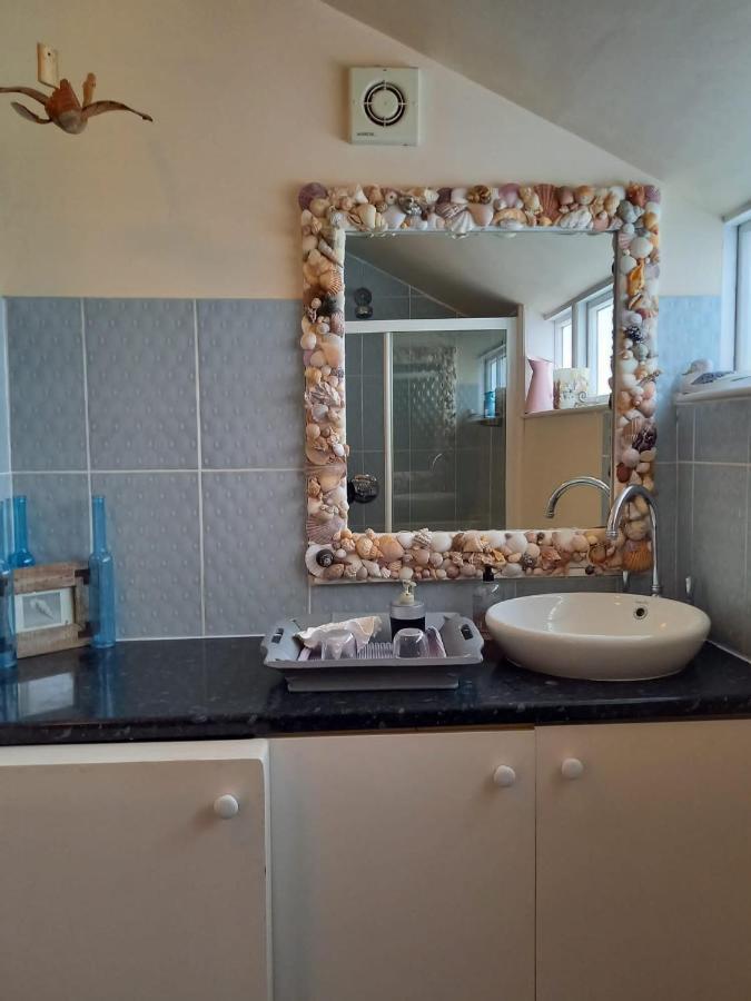 サールストーン Seaview House Bed & Breakfast エクステリア 写真